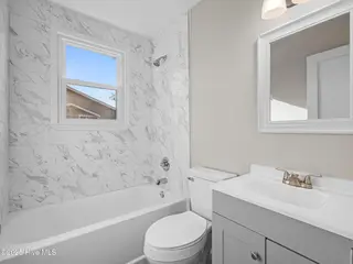 402 New River Drive, Jacksonville, NC 28540 – photo 24: 025a1333