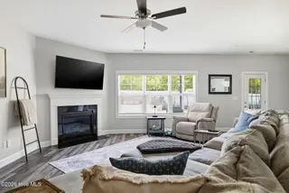 235 Enfield Drive, Carthage, NC 28327 – photo 11: Living Room