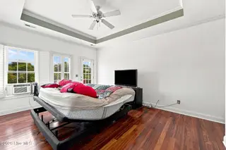 1203 Coral Reef Court, New Bern, NC 28560 – photo 16: Primary Bedroom