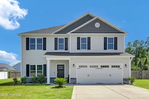51 W Broughton Ln, Rocky Point