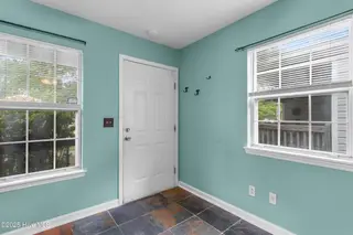 117 S 13th Street, Wilmington, NC 28401 – photo 7: 9_front door