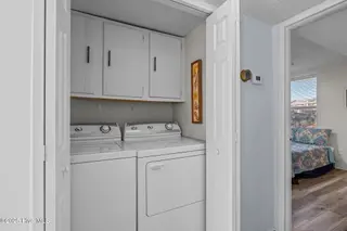 2305 W Fort Macon Road 101, Atlantic Beach, NC 28512 – photo 7: Full Size Laundry