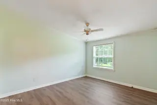 266 Morse Drive, Hubert, NC 28539 — 3-bedroom manufactured home, Hubert, NC, photo 17 of 41: DSC_6848