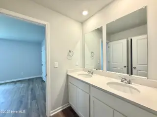 1087 Hanson Drive, Leland, NC 28451 – photo 22: Bedroom 2 Jack-N-Jill