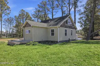 1748 Soundneck Road, Elizabeth City, NC 27909 – photo 9: 1748 Soundneck Rd