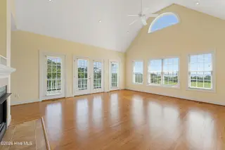 255 Oak Road, Beaufort, NC 28516 – photo 6: Living room with creek views