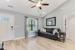 1127 E Boiling Spring Road, Southport, NC 28461 – photo 10: 1127 E Boiling Spring-4