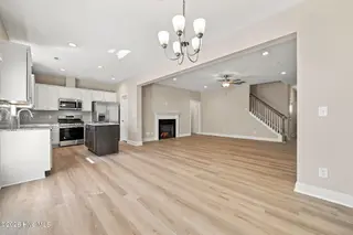 101 Provence Way D, Greenville, NC 27858 – photo 24: 35-web-or-mls-IMG_0038_edit