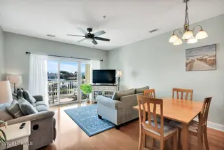 700 Ocean Drive Unit 104, Oak Island, NC 28465 – photo 17: 700OceanDriveUnit104-17
