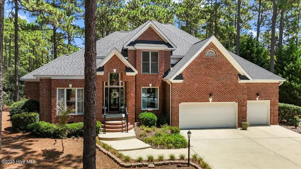 15 Plantation Drive, Southern Pines, NC 28387 – photo 1 of 26: Home Front