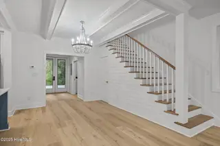 504 N 25th Street, Morehead City, NC 28557 – photo 14: Stairway
