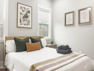 504 Ocean Boulevard Unit B, Carolina Beach, NC 28428 – photo 12: IMG_8133