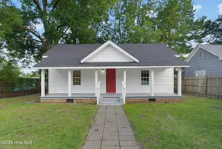 316 E Walter Street, Whiteville, NC 28472 – photo 2: Front of Home