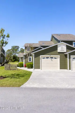 901 Cedarwood Village, Morehead City, NC 28557 – photo 1: 901 Cedarwood
