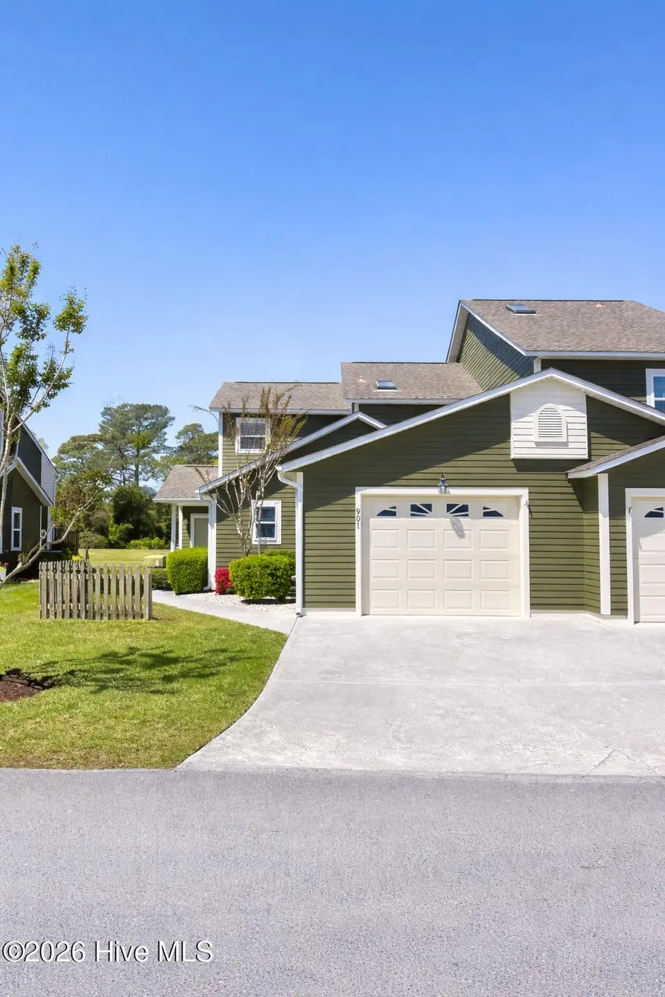 901 Cedarwood Village, Morehead City, NC 28557 – photo 1 of 39: 901 Cedarwood