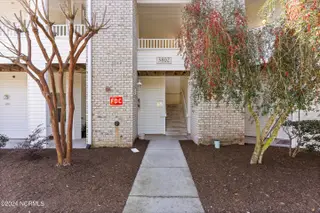 3802 River Front Place Unit 204, Wilmington, NC 28412 – photo 2: mls-DSC04374