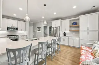 712 Taberna Circle, New Bern, NC 28562 — 4-bedroom home in Taberna, New Bern, NC, photo 17 of 53: 36-web-or-mls-0C0A6916