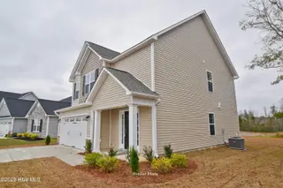 912 Miranda Court, Jacksonville, NC 28546 – photo 4: DSC_0004-4