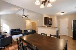407 Hidden Oaks Drive, Jacksonville, NC 28546 – photo 7