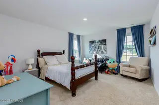 102 Featherstone Lane, New Bern, NC 28562 – photo 14: Guest Room