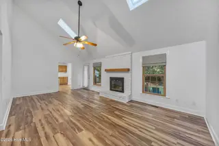 106 Heiress Wynd Drive, Jacksonville, NC 28546 — 3-bedroom home in Northside, Jacksonville, NC, photo 17 of 53: 17_living room