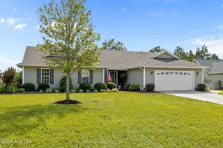 111 Tifton Circle, Cape Carteret, NC 28584 – photo 2: 111 Tifton Circle