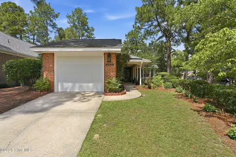 360 Pinehurst Trace Drive, Pinehurst