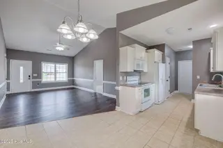 1631 Gate 1 Drive SW, Ocean Isle Beach, NC 28469 — 3-bedroom home in Seaside North, Ocean Isle Beach, NC, photo 10 of 37: 1631Gate1DriveSW-20
