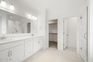 105 Windswept Lane, Beaufort, NC 28516 – photo 16: First Floor Primary Suite
