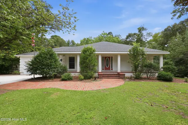 134 Longwood Drive, Stella, NC 28582