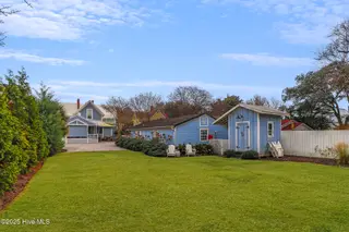 211 Turner Street, Beaufort, NC 28516 – photo 5: 211 Turner Street