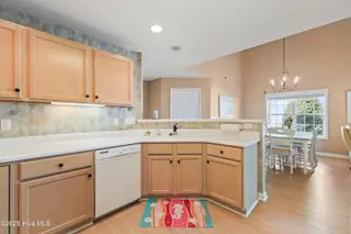 601 Sloop Pointe Lane, Kure Beach, NC 28449 – photo 10: Photo Sep 24 2025, 10 17 26
