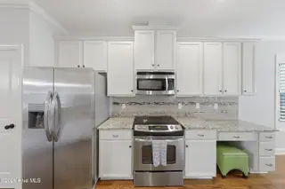 2359 Sugargrove Trail NE, Leland, NC 28451 — 4-bedroom home in Compass Pointe, Leland, NC, photo 17 of 72: 2359 Sugargrove Trail - 101
