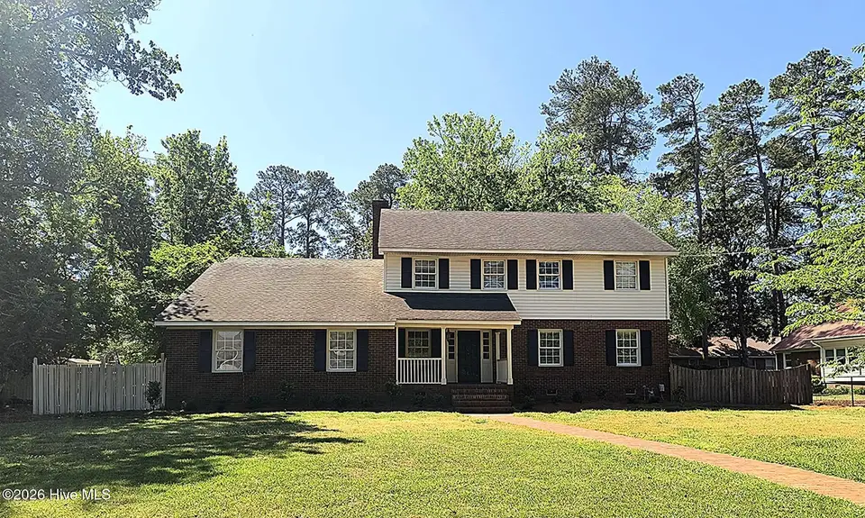 1910 York Street, Kinston, NC 28504 – photo 1 of 65: 1000002904 york
