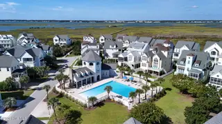 101 Sound Side Drive, Atlantic Beach, NC 28512 — 5-bedroom home in Bay Ridge, Atlantic Beach, NC, photo 10 of 65: 10-web-or-mls-DJI_20260915151909_0132_D