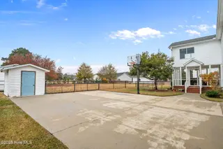 1370 Hope Drive, Greenville, NC 27858 – photo 23: 17-web-or-mls-LHV_4352