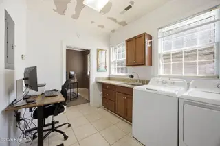 1223 Stockton Road, Kinston, NC 28504 – photo 24: 33-web-or-mls-img_5044