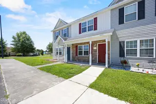 1003 Grandeur Avenue, Jacksonville, NC 28546 – photo 2