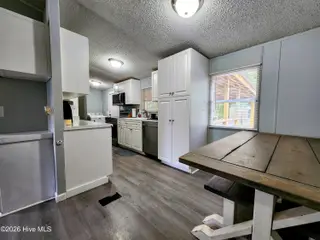 623 Sandy Bluff Drive SW, Supply, NC 28462 — 3-bedroom manufactured home in Sandy Bluff, Supply, NC, photo 5 of 26: Eat in Kitchen