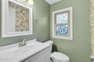 170 Adams Circle, Pinehurst, NC 28374 – photo 7: powder room