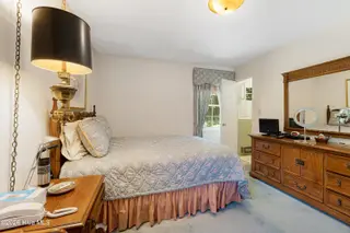 5118 Midyette Avenue, Morehead City, NC 28557 – photo 16: Primary bedroom