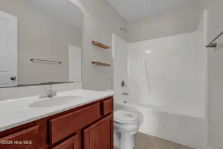 320 Lakewood Drive, Jacksonville, NC 28546 – photo 14
