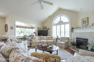 109 W Chelsea Court, Southern Pines, NC 28387 – photo 13: IMG_5104