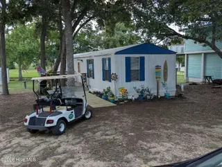 2882 Six Pence Drive SW, Supply, NC 28462 — 2-bedroom manufactured home in Buccaneer Hills, Supply, NC, photo 3 of 33
