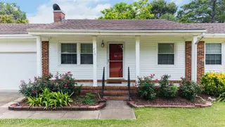 414 Thomas Drive, Jacksonville, NC 28546 – photo 2