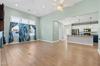 4785 Yellowood Drive, Shallotte, NC 28470 – photo 12: 12-web-or-mls-CAMMediaLLC.com (16 of 49)
