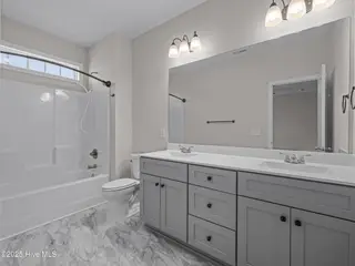 202 Pembury Way, Richlands, NC 28574 – photo 24: 025a8698