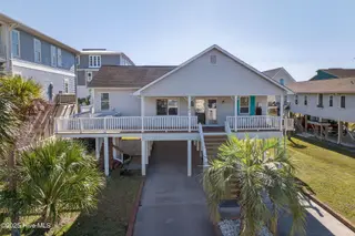 103 Georgia Avenue, Carolina Beach, NC 28428 – photo 2: 103GeorgiaAvenue-49(mod)