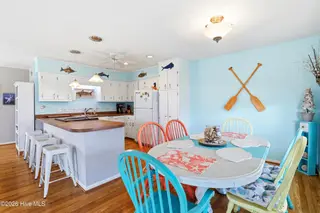 315 Brunswick Avenue W, Holden Beach, NC 28462 – photo 11: 15_315_brunswick_ave_w_015
