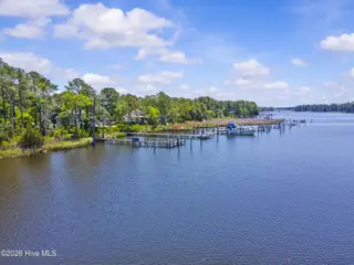5202 Bucco Reef Road, New Bern, NC 28560 – photo 6: 5202 Bucco Reef Road